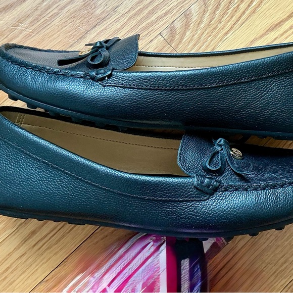 Michael Kors Black Leather Flats with Gold Accents - Picture 4 of 6